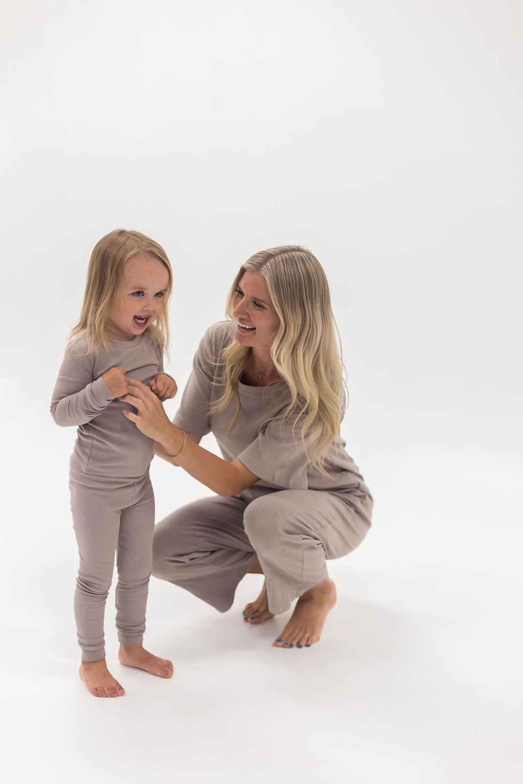 Ribbed Lounge Set | Mushroom - Mila & Co.