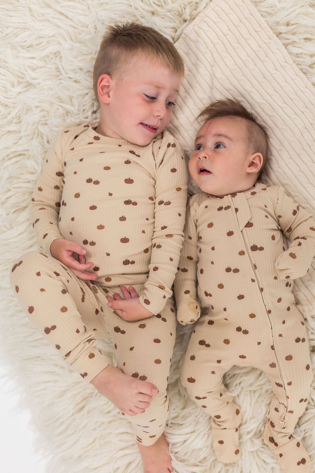 Ribbed Footie | Pumpkin - Mila & Co.