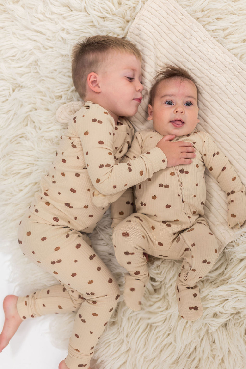 Ribbed Lounge Set | Pumpkin - Mila & Co.