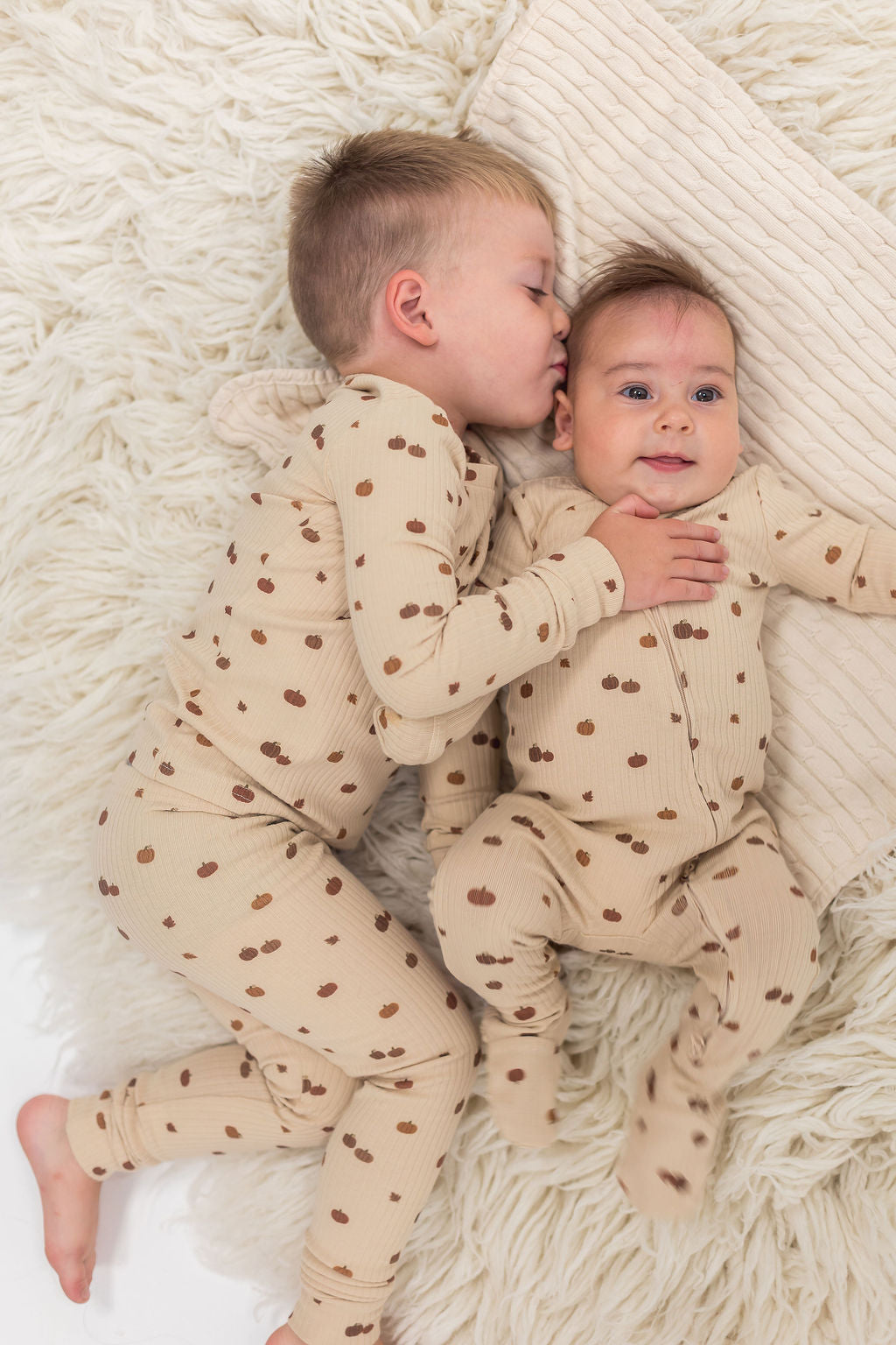 Ribbed Footie | Pumpkin - Mila & Co.